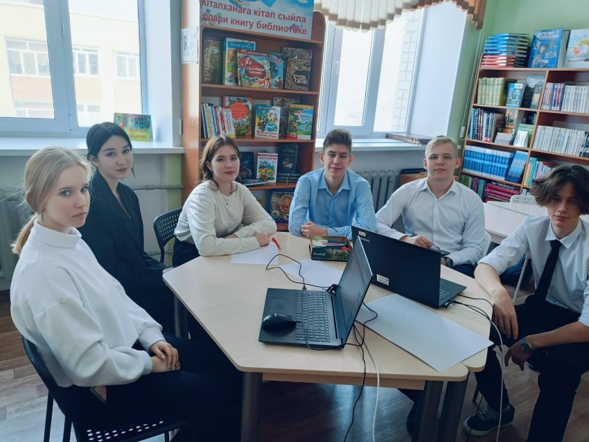 "Играем инфорбой: Фильм. Фильм. Фильм."